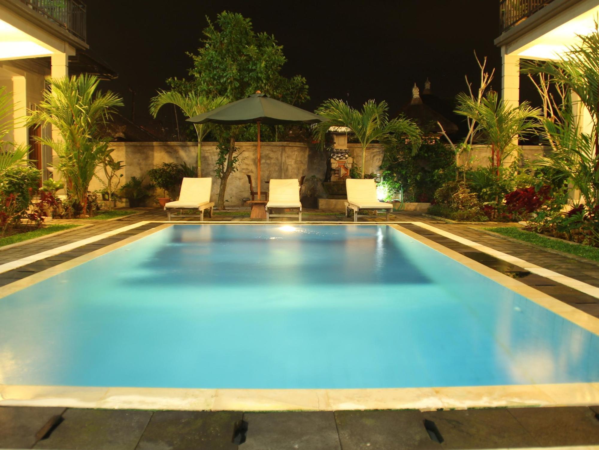 Aya Redpartner Guest house